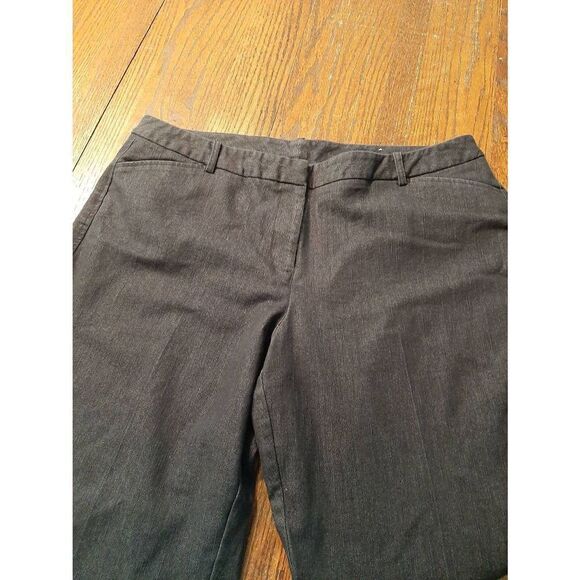 Size 18 Worthington Modern Fit Mid Rise Blue Denim Blue Jean Casual Pants - Picture 2 of 4